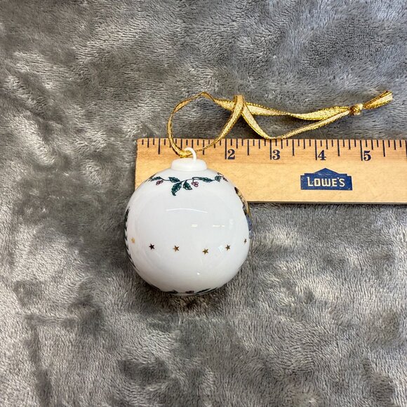 Vintage AK Kaiser christmas ornament porcelain ball w/ hand painted nutcracker - Picture 11 of 11